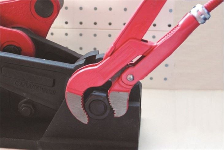 Chain Pipe Wrench